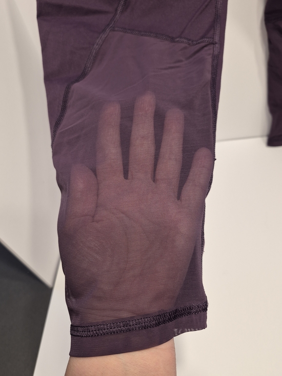 Victoria's Secret Sport Plum High-Rise Capri Mesh Leggings - Picture 5 of 5